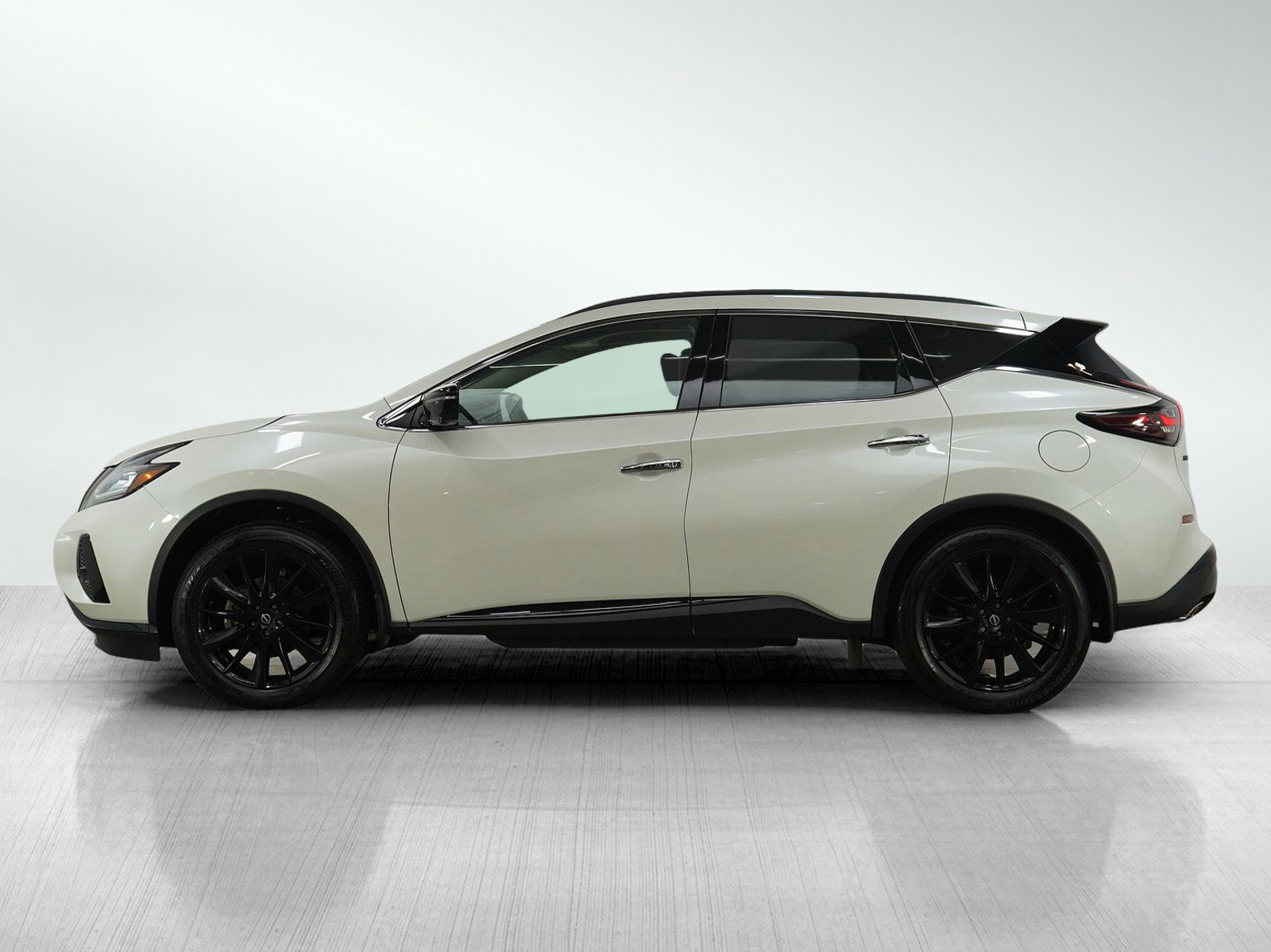 2024 Nissan Murano SL photo 2