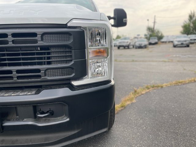 2025 Ford F-250 photo 7