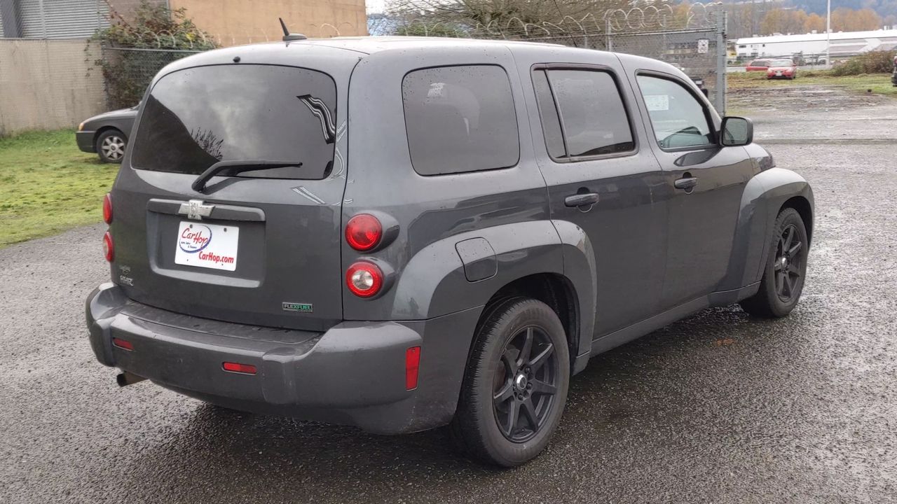 2011 Chevrolet HHR LS photo 2