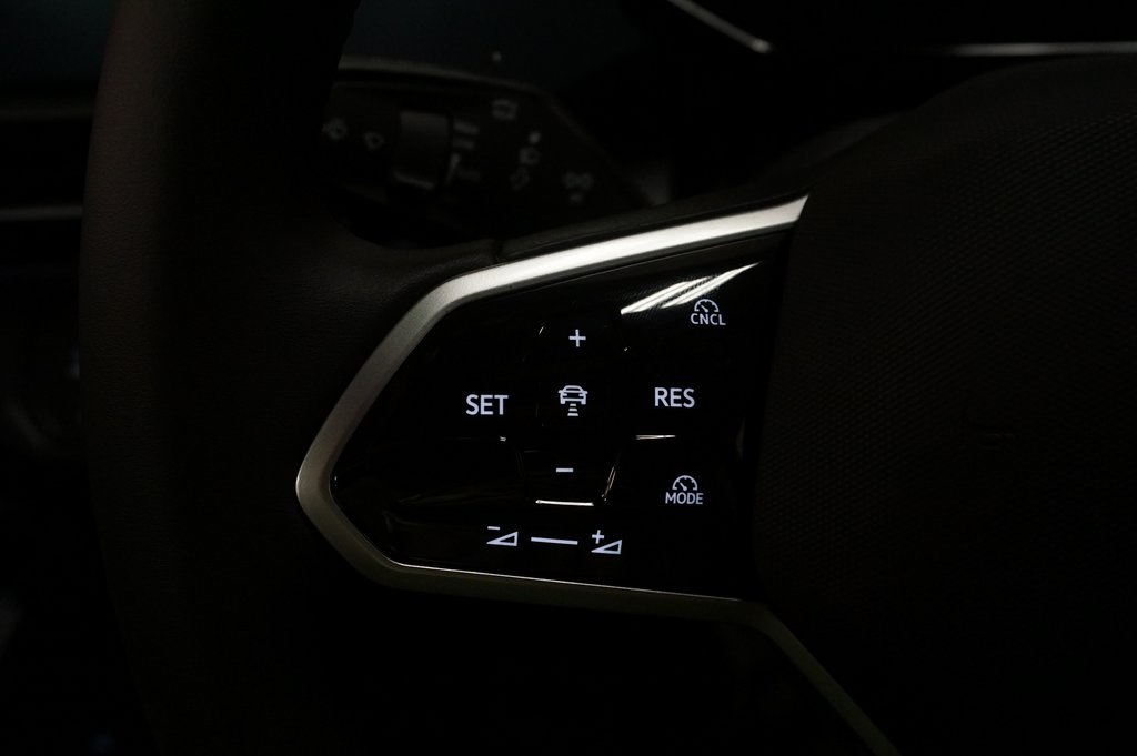 2025 Volkswagen ID.4 Pro S photo 19