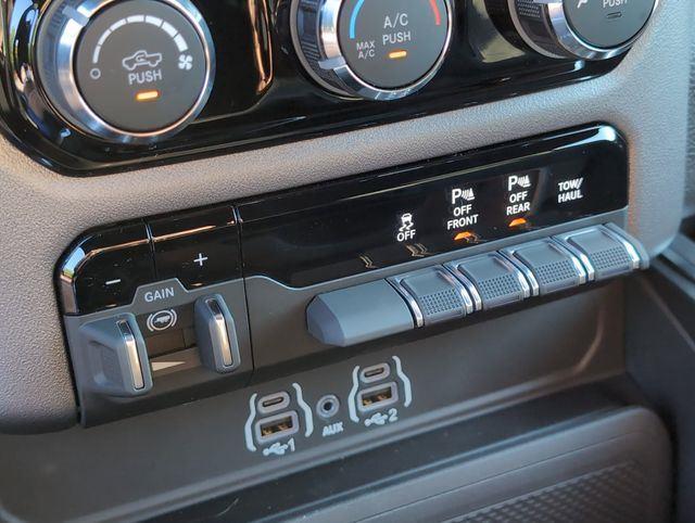 2026 Ram 1500 Big Horn photo 17
