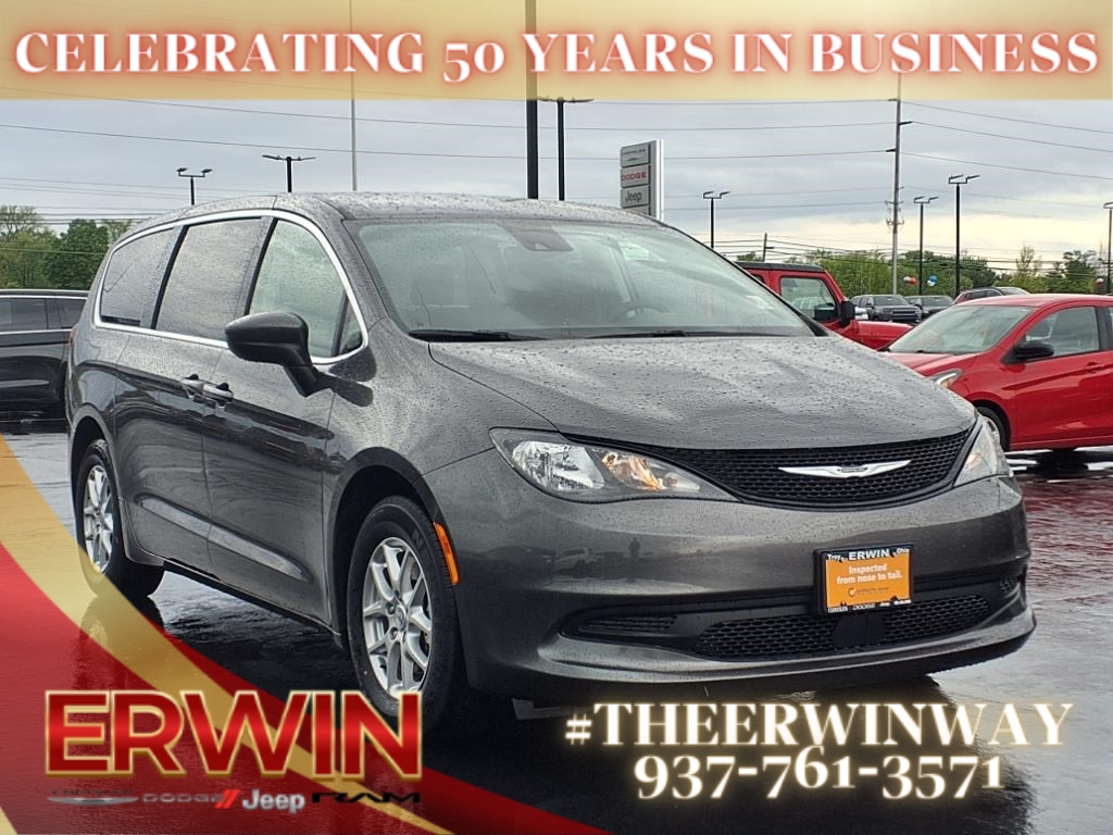 PRE-OWNED 2023 CHRYSLER VOYAGER LX 4DR MINI-VAN's photo