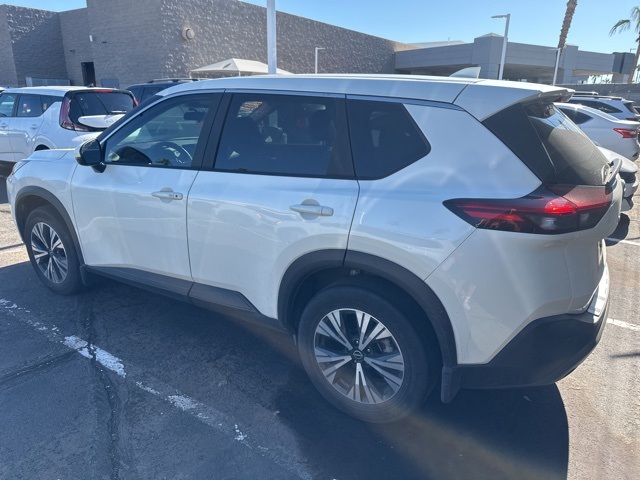 2023 Nissan Rogue SV photo 4