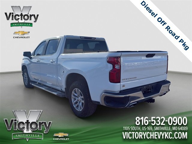 2021 Chevrolet Silverado 1500 LT photo 3