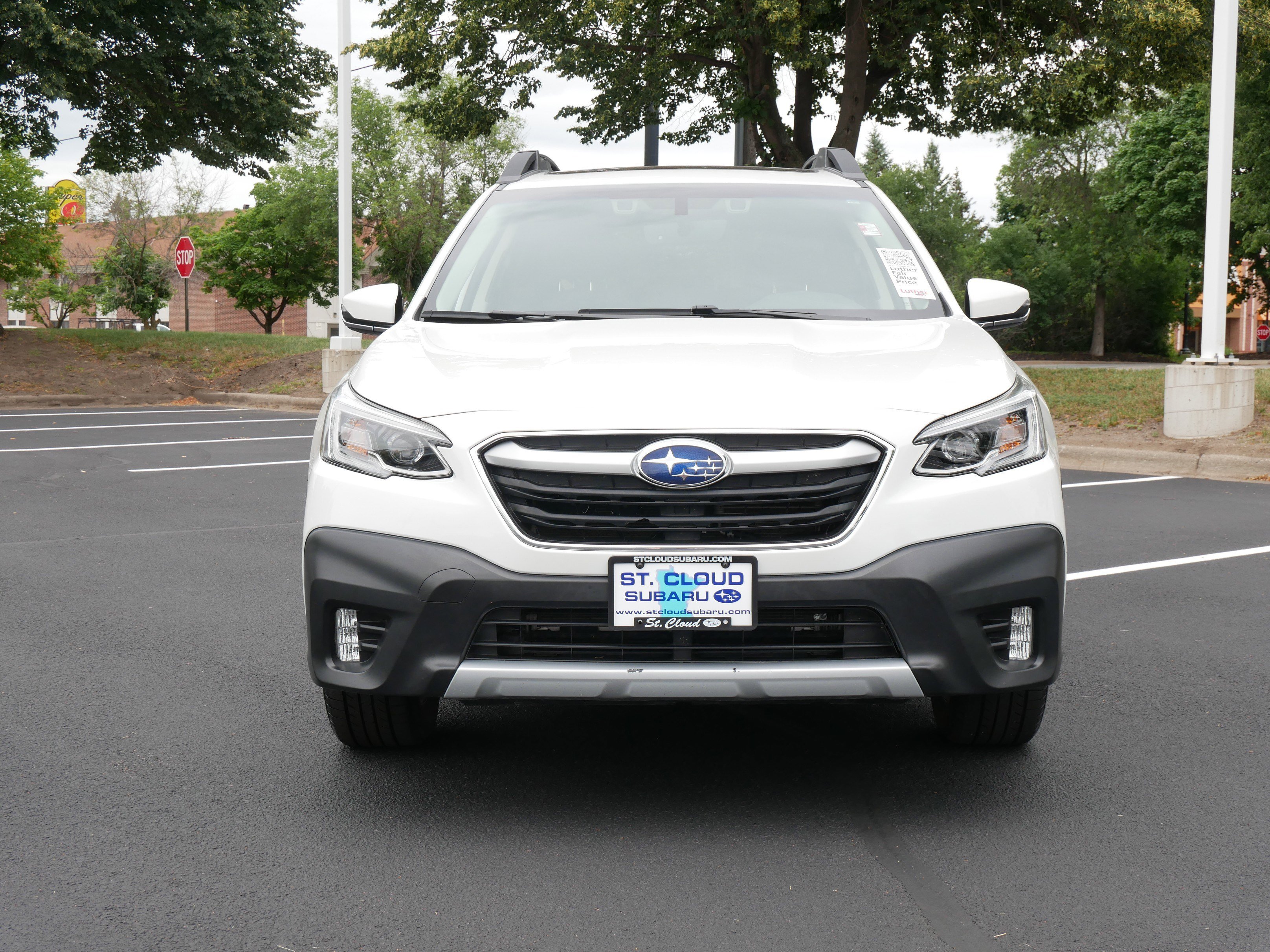 Used 2020 Subaru Outback Limited with VIN 4S4BTANC4L3185080 for sale in Saint Cloud, Minnesota
