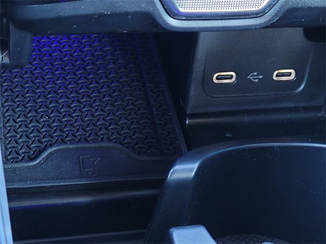2025 Mercedes Benz C 300 photo 18