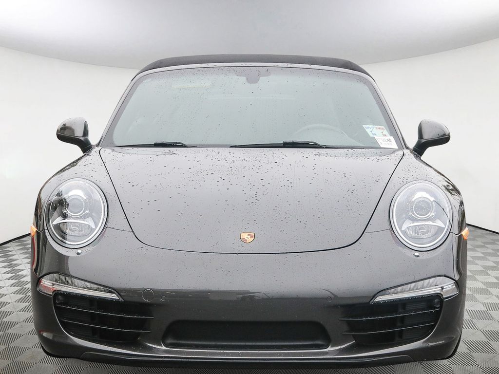 2014 Porsche 911 Cabriolet photo 2