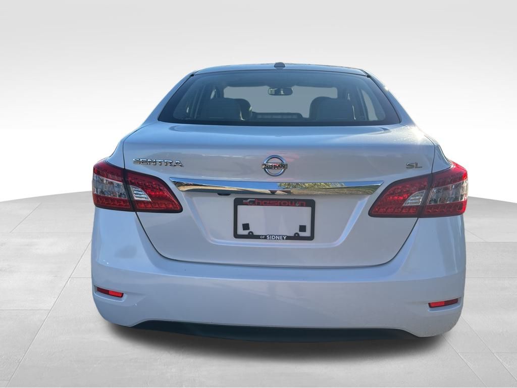 2015 Nissan Sentra SL photo 4