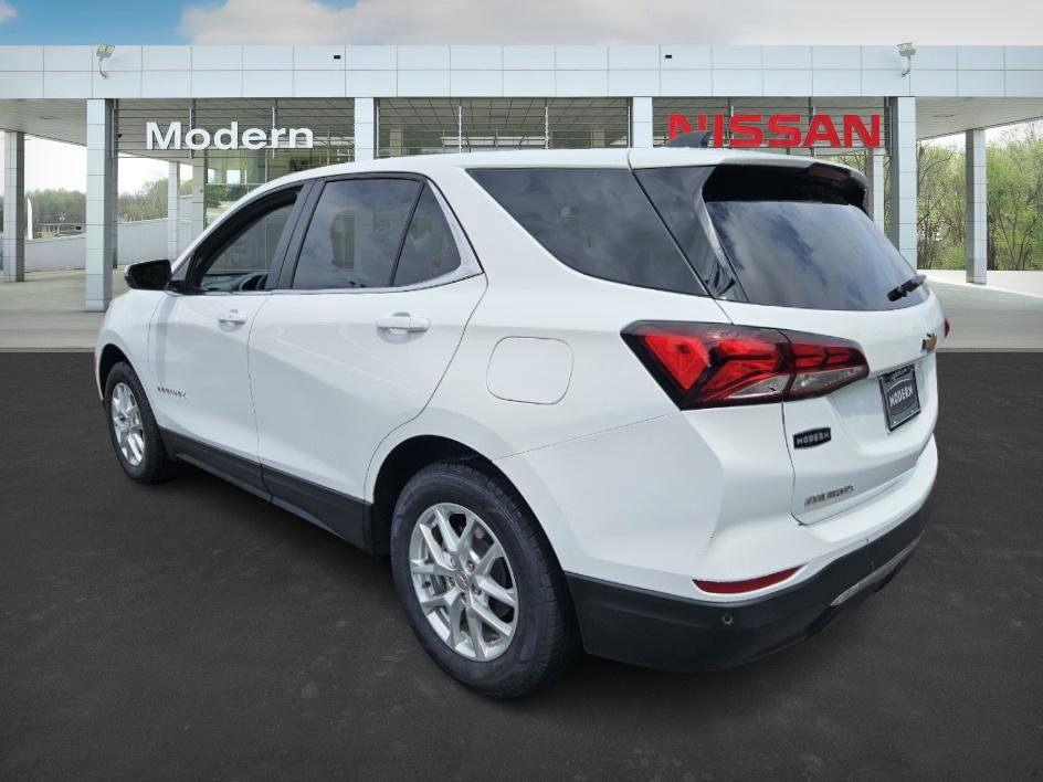 2024 Chevrolet Equinox LT photo 4