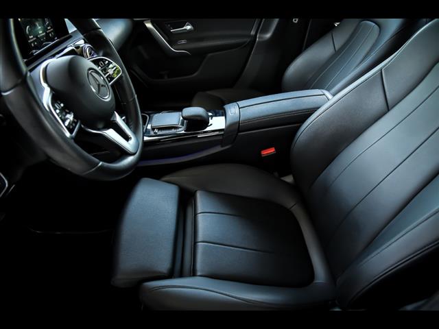 2021 Mercedes Benz A 220 4MATIC photo 14