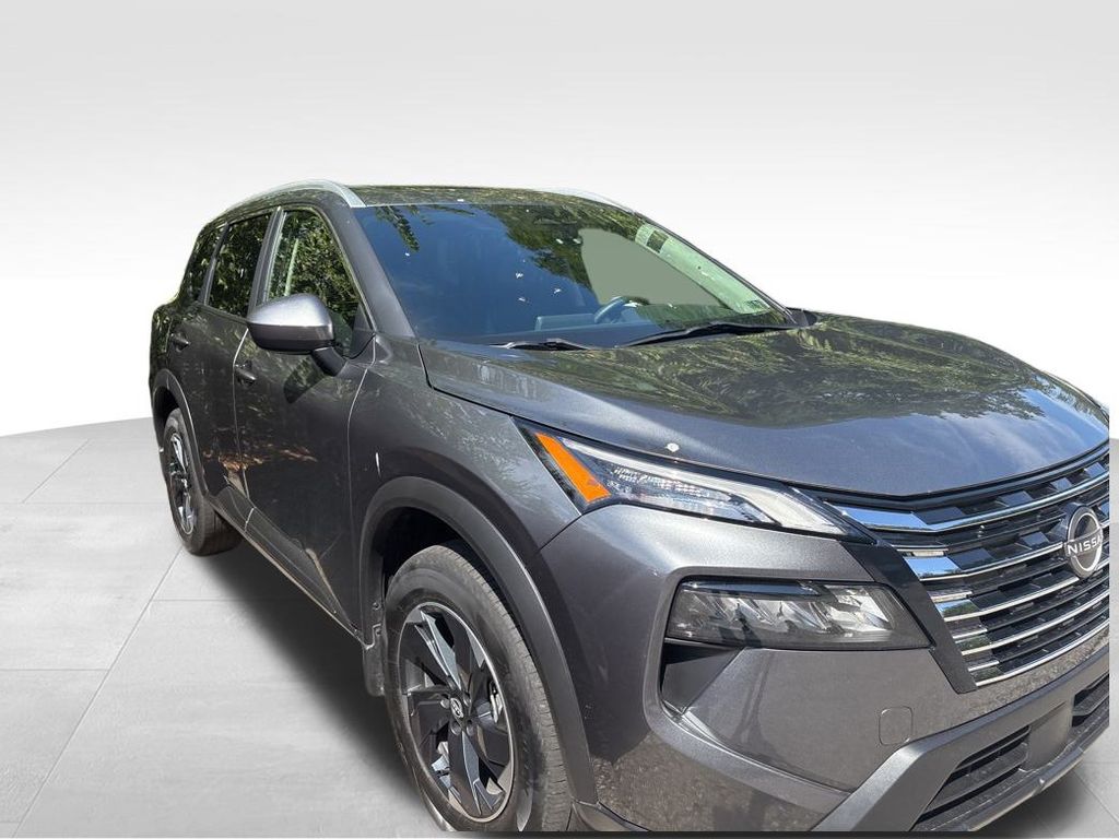 2024 Nissan Rogue SV photo 12