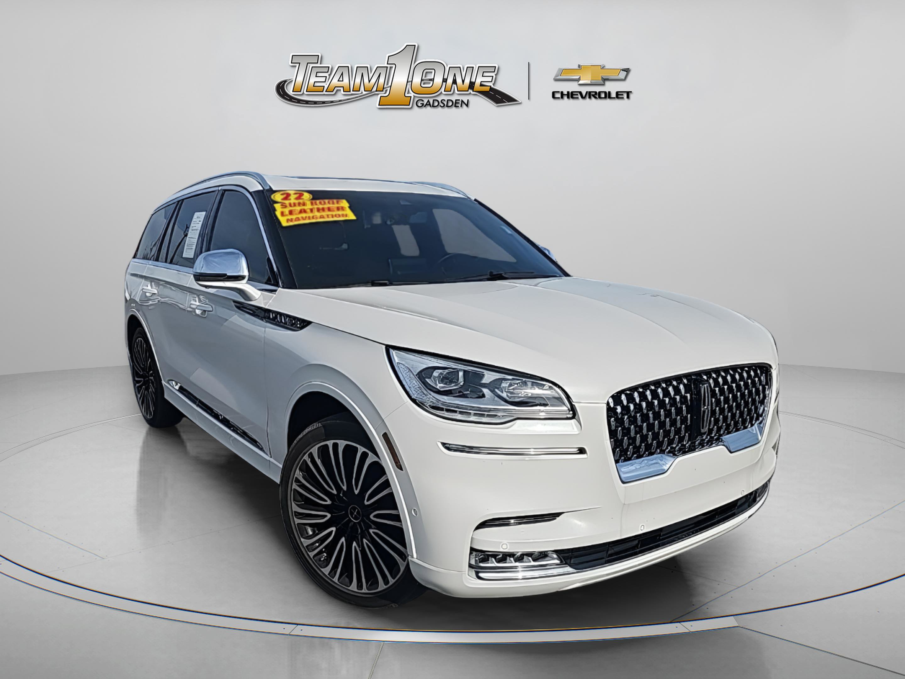 2022 Lincoln Aviator Black Label's photo