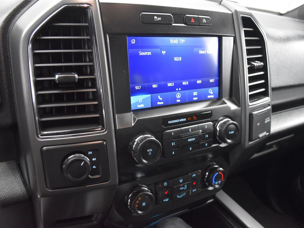 2020 Ford F-150 XLT photo 11