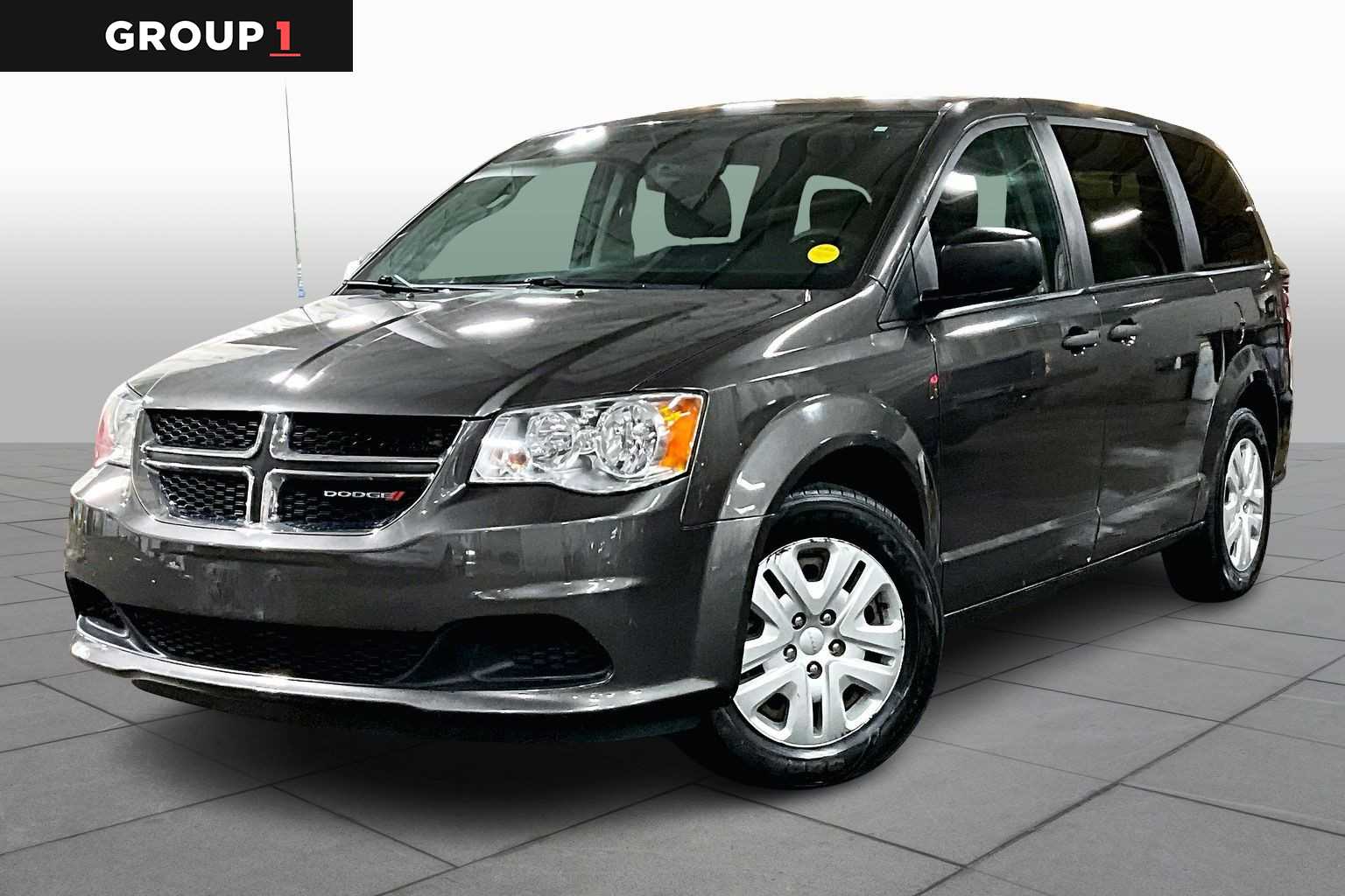 2019 Dodge Grand Caravan SE's photo