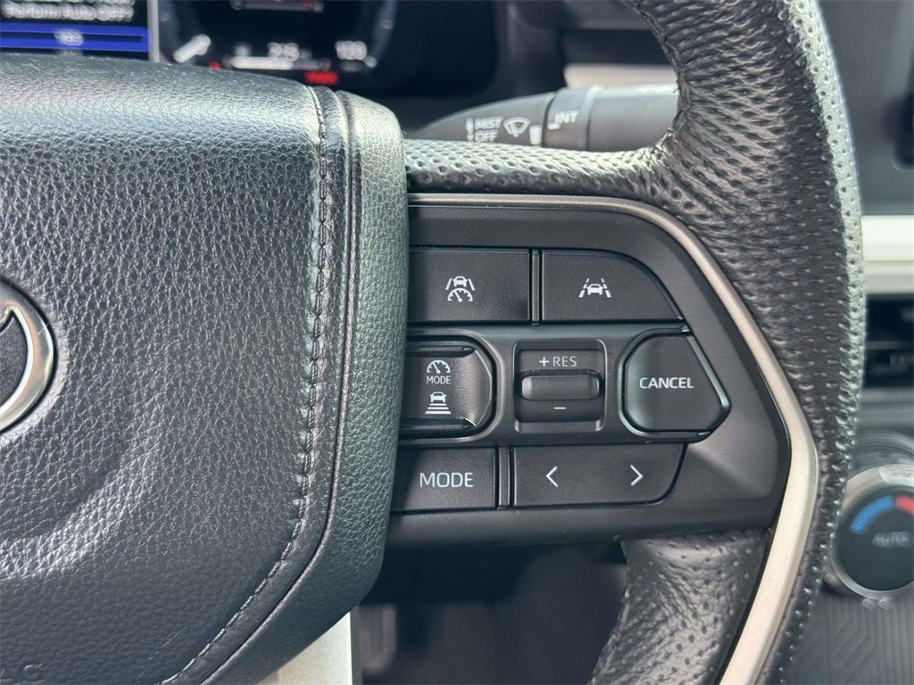 2024 Toyota Tacoma TRD Off-Road 4x4 photo 11