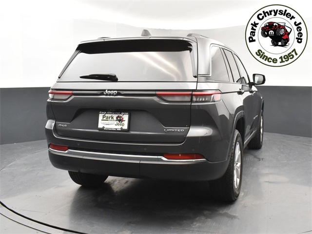 2022 Jeep Grand Cherokee Limited photo 5