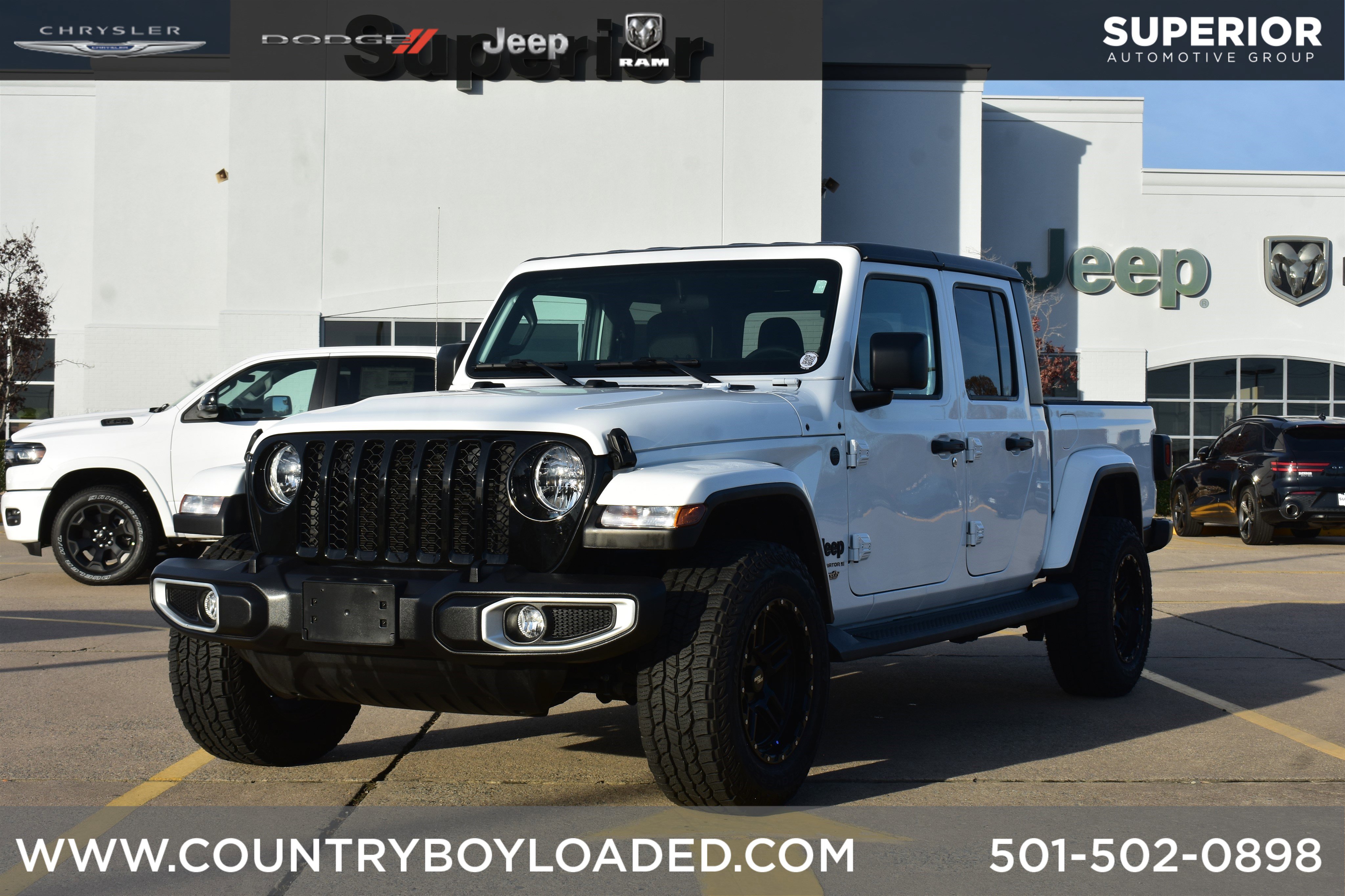 2023 Jeep Gladiator Sport S's photo