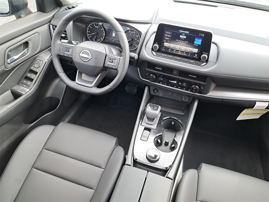 2026 Nissan Rogue SV photo 14