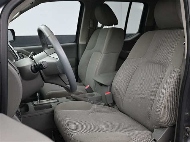 2019 Nissan Frontier Crew Cab SV photo 5