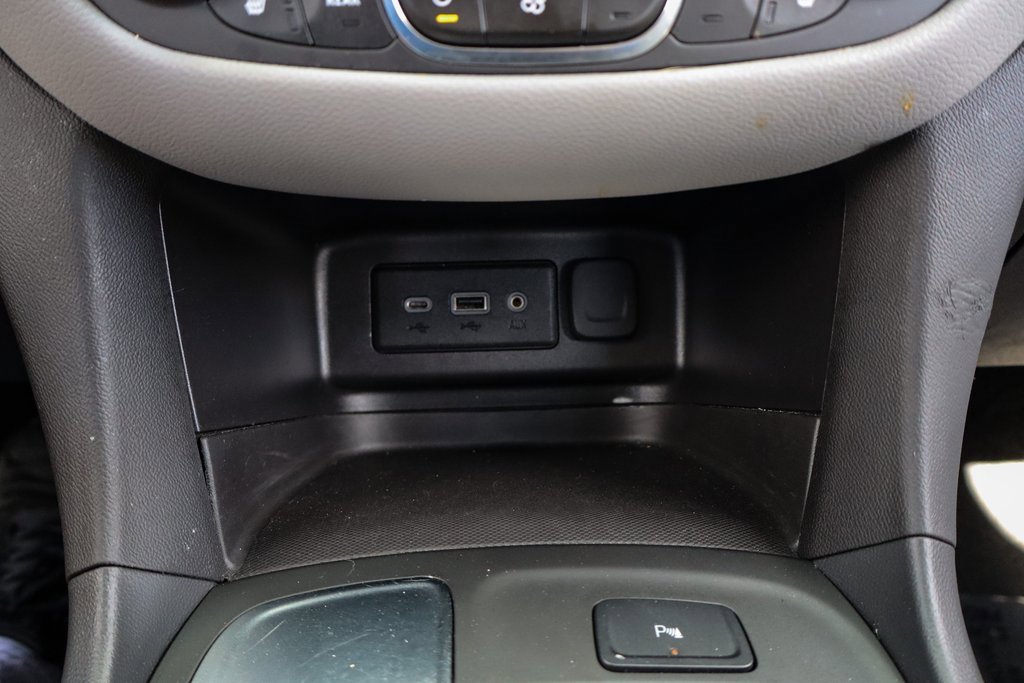 2024 Chevrolet Equinox LT photo 27