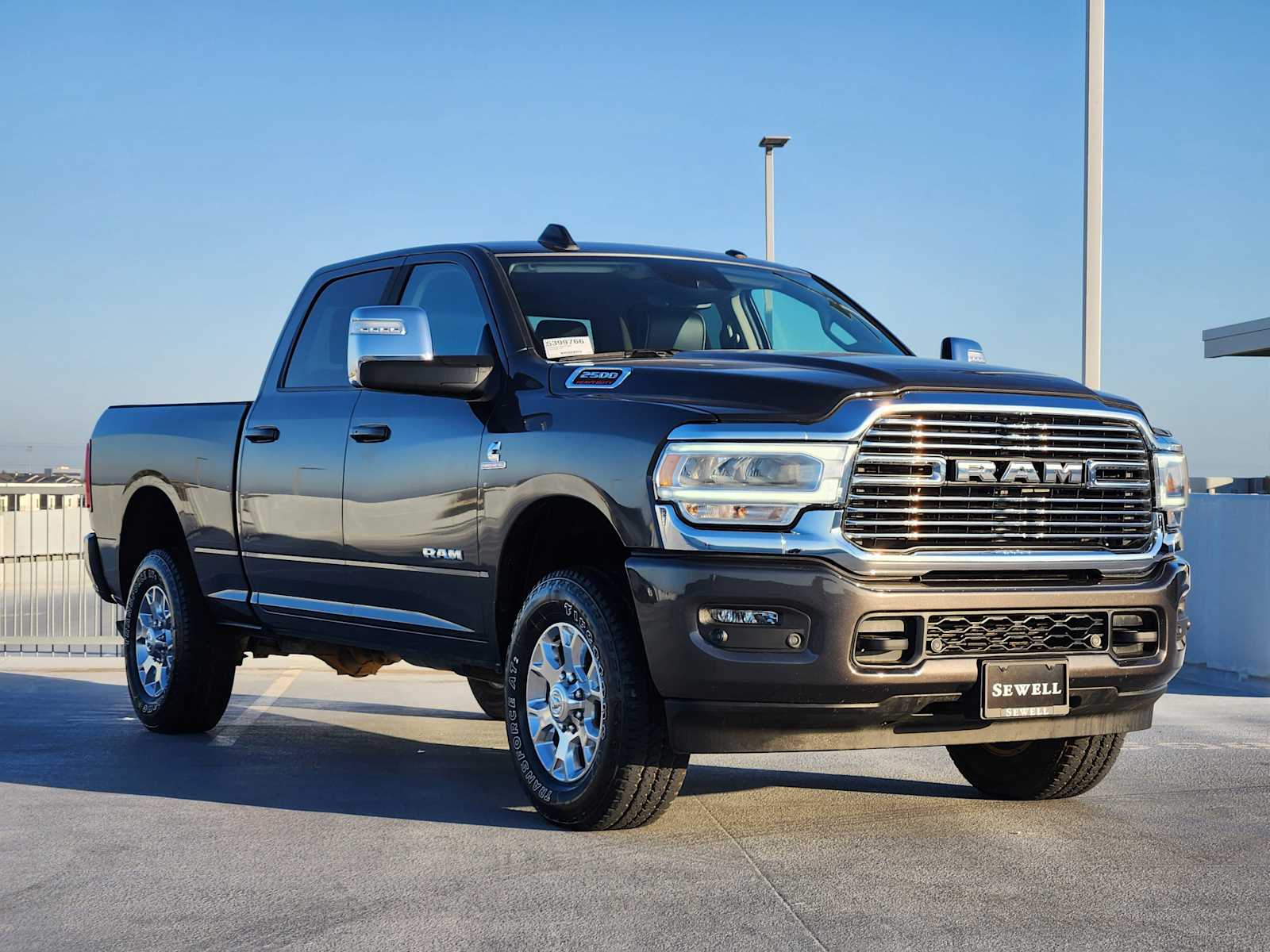 2024 Ram 2500 Laramie photo 3