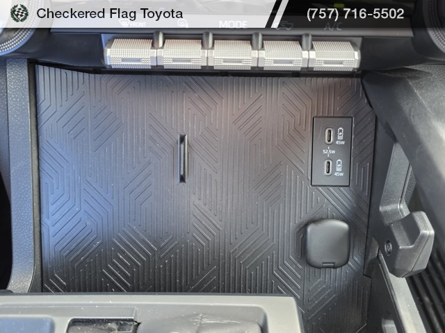 2024 Toyota Tacoma 4x4 Double Cab photo 18