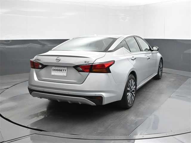 2024 Nissan Altima 2.5 SV photo 10