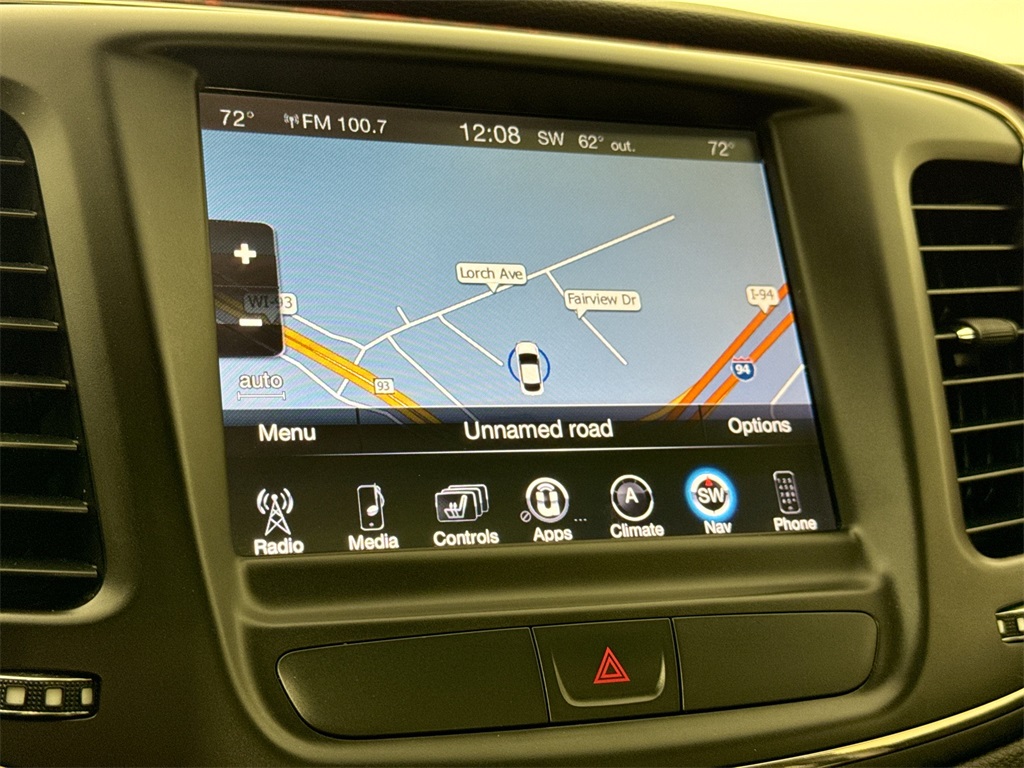 2015 Chrysler 200 C photo 25
