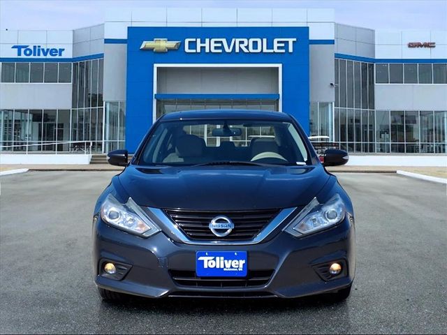 2017 Nissan Altima 2.5 SL photo 2