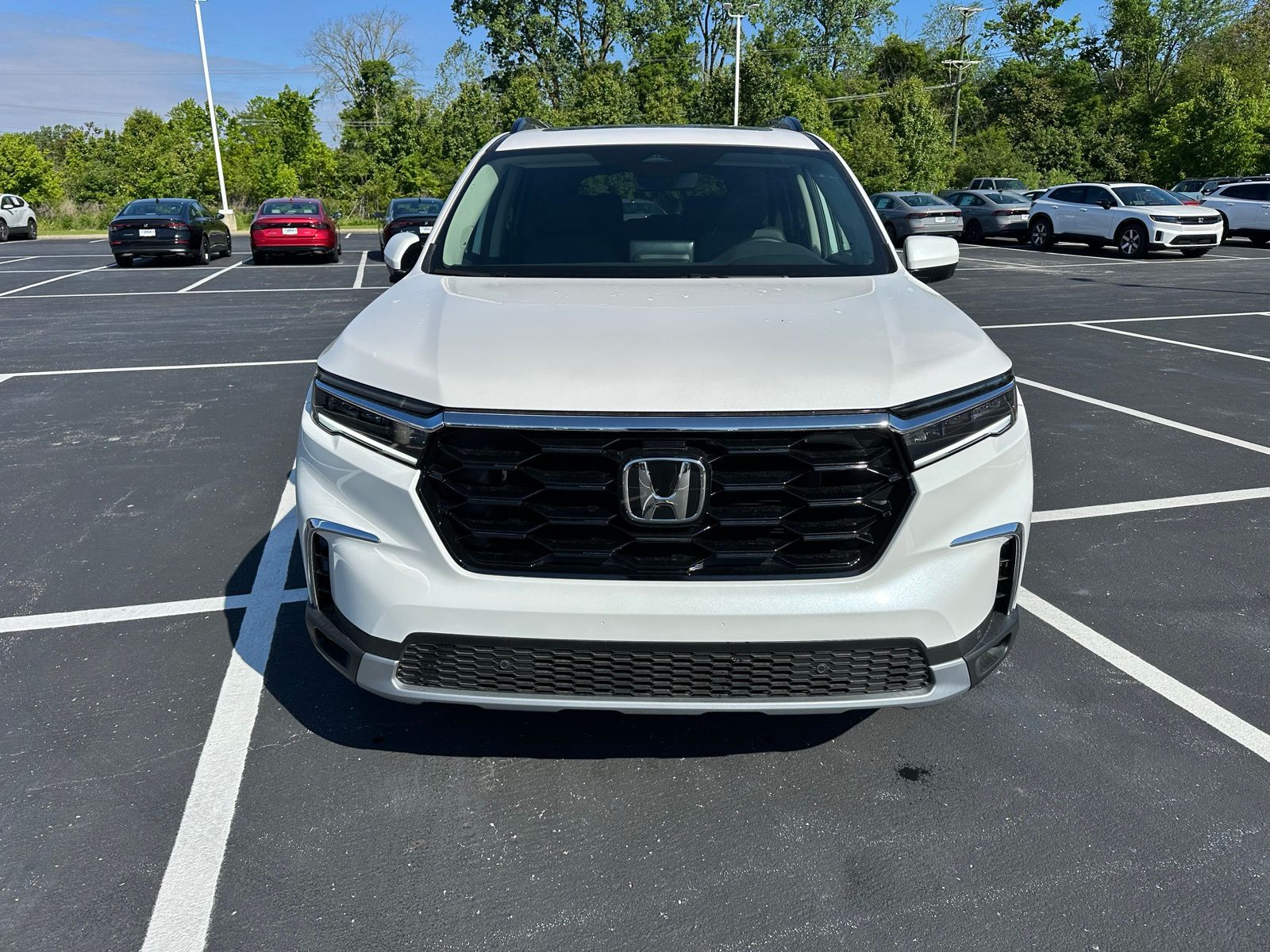 2025 Honda Pilot Touring photo 7