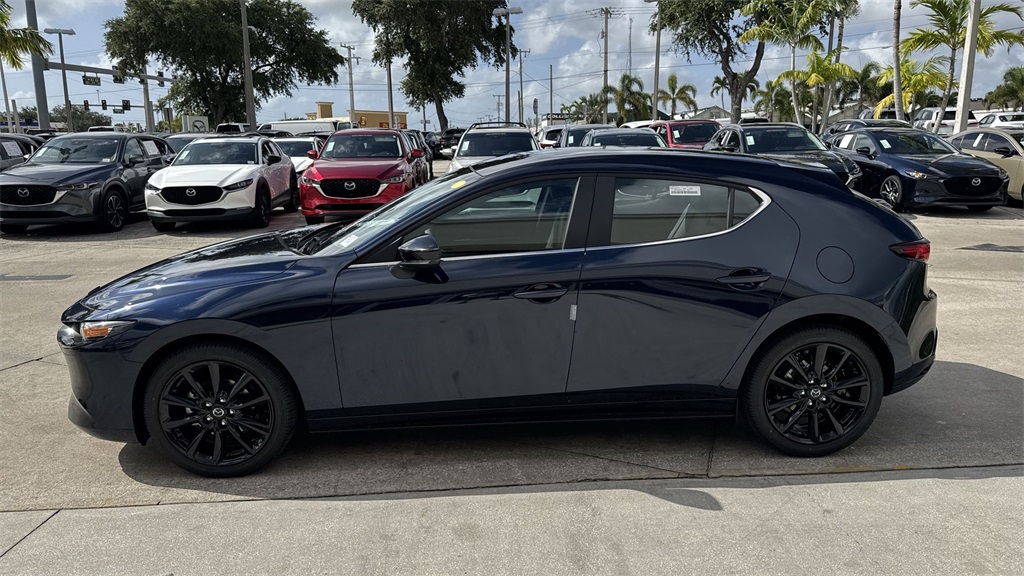 2025 Mazda Mazda3 Hatchback 2.5 Select Sport photo 11