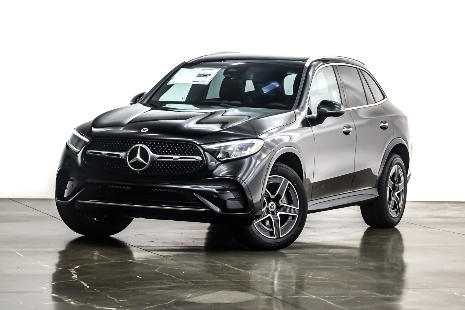 2026 Mercedes-Benz GLC