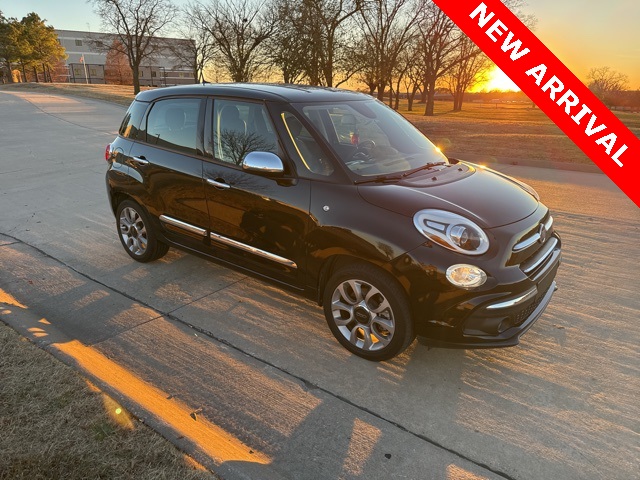 2020 FIAT 500L Lounge's photo