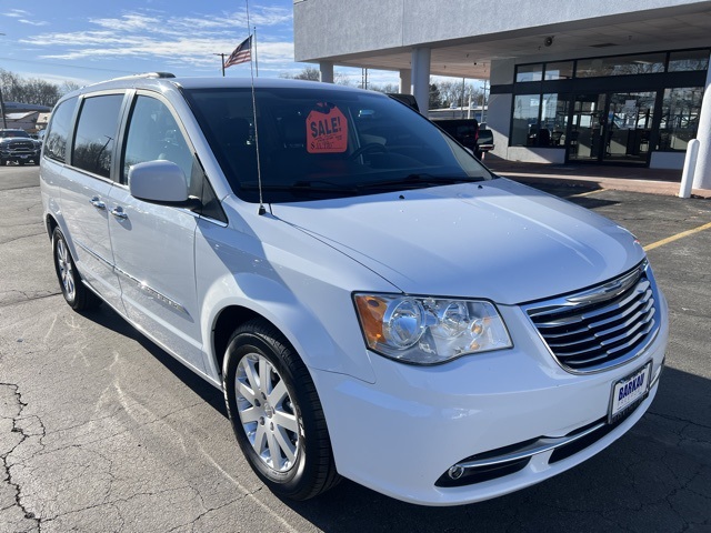 2015 Chrysler Town & Country Touring