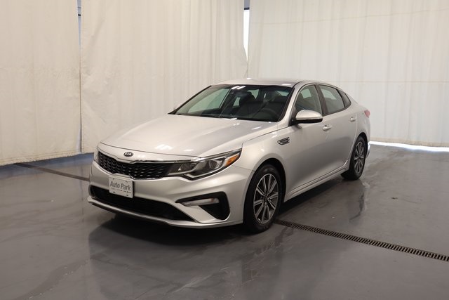 2019 Kia Optima LX photo 4
