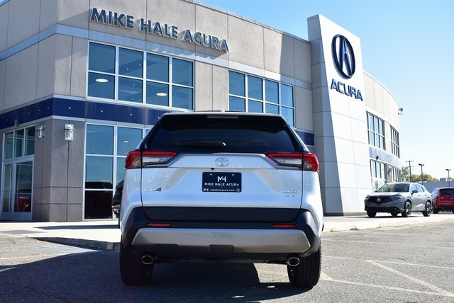 2024 Toyota RAV4 Limited photo 3