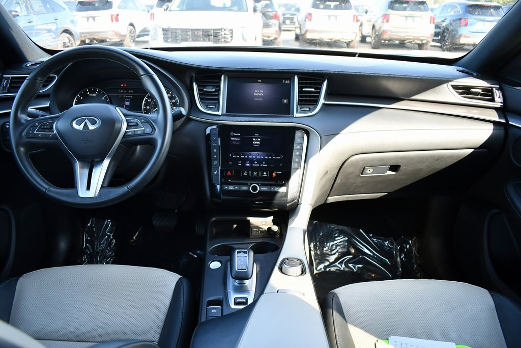 2024 Infiniti QX55 Luxe photo 3