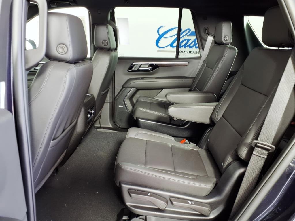 2025 Chevrolet Tahoe LT photo 17