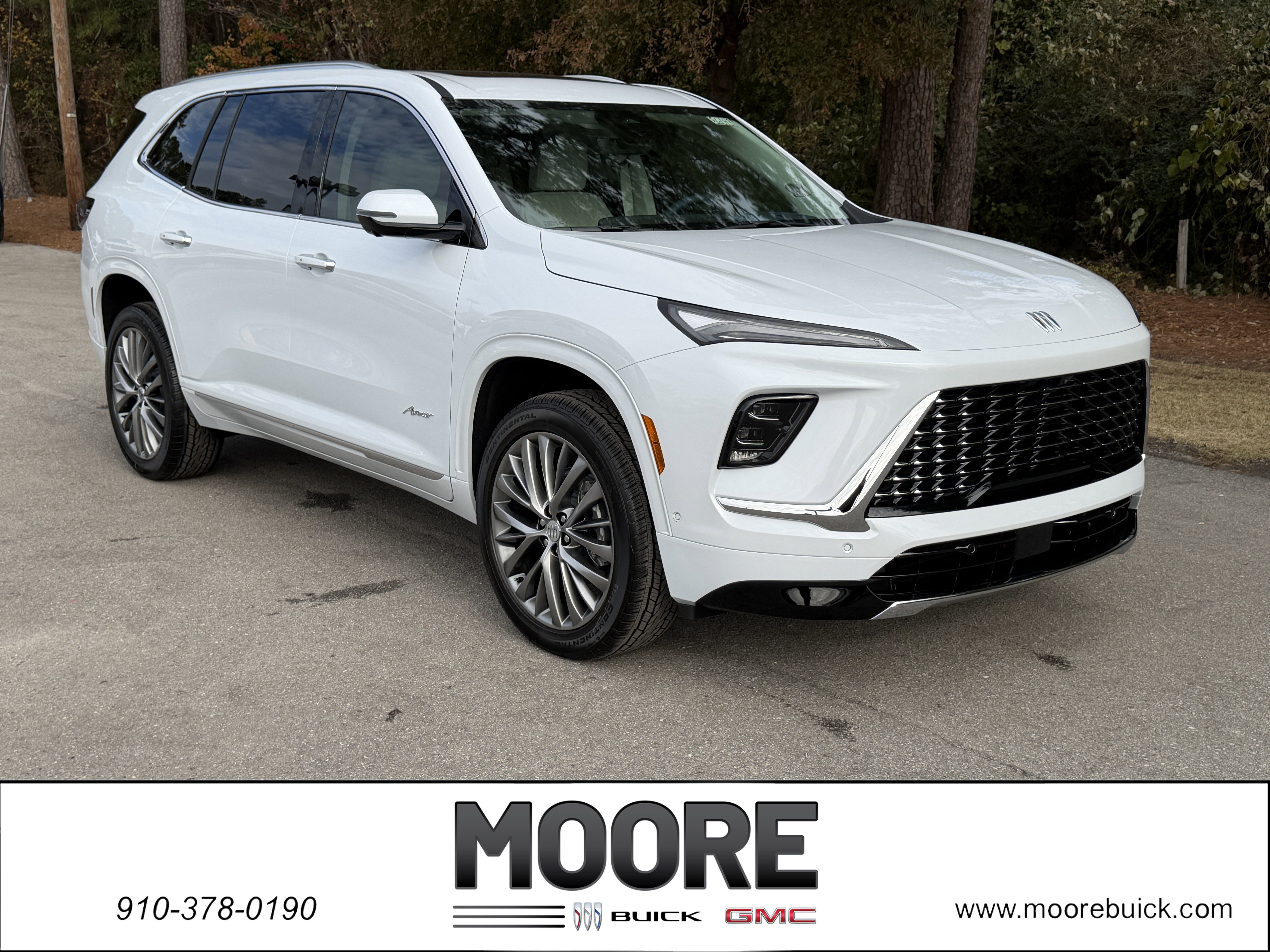 2026 Buick Enclave Avenir's photo