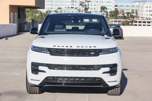 2025 Land Rover Range Rover Sport SE photo 2