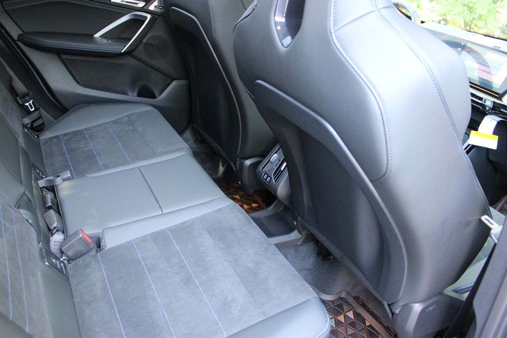 2025 Bmw X1 M35i photo 41