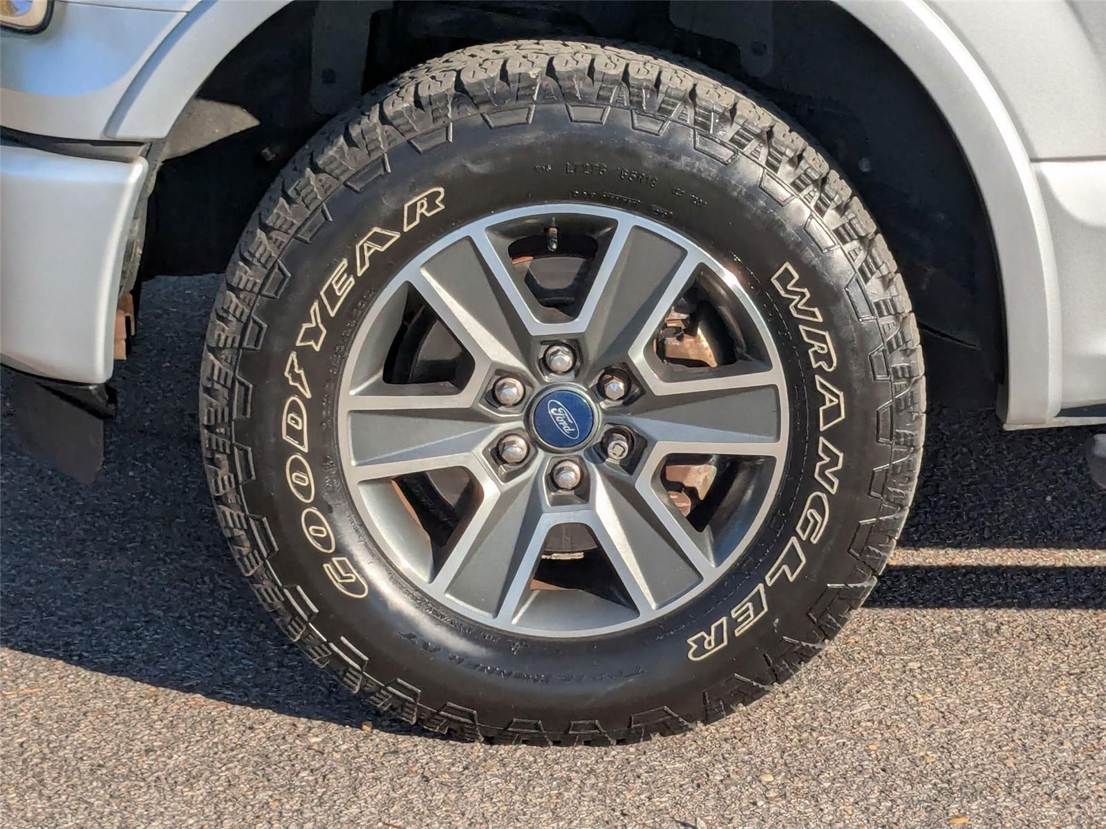 2016 Ford F-150 XL photo 3