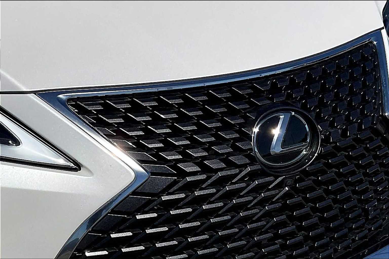 2022 Lexus RX 350L photo 27