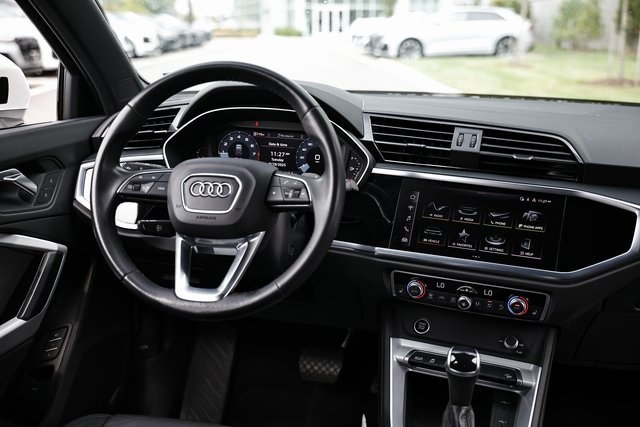 2023 Audi Q3 Premium S line photo 23