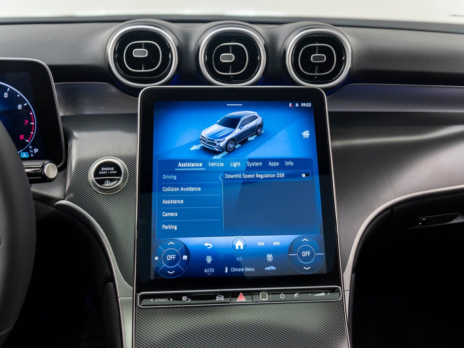 2025 Mercedes Benz GLC 300 4MATIC photo 20