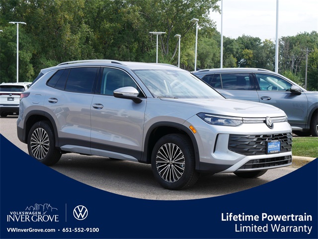 2025 Volkswagen Tiguan S's photo