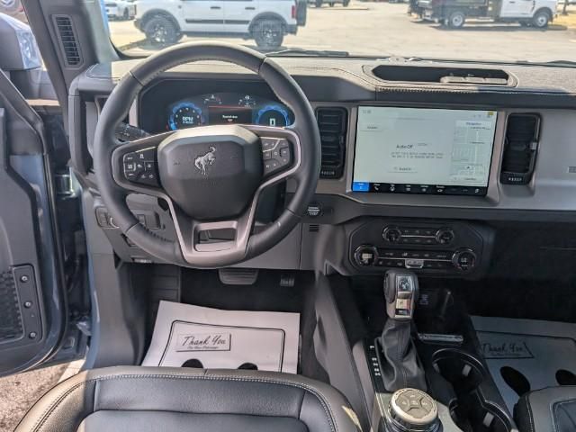2025 Ford Bronco Outer Banks photo 64