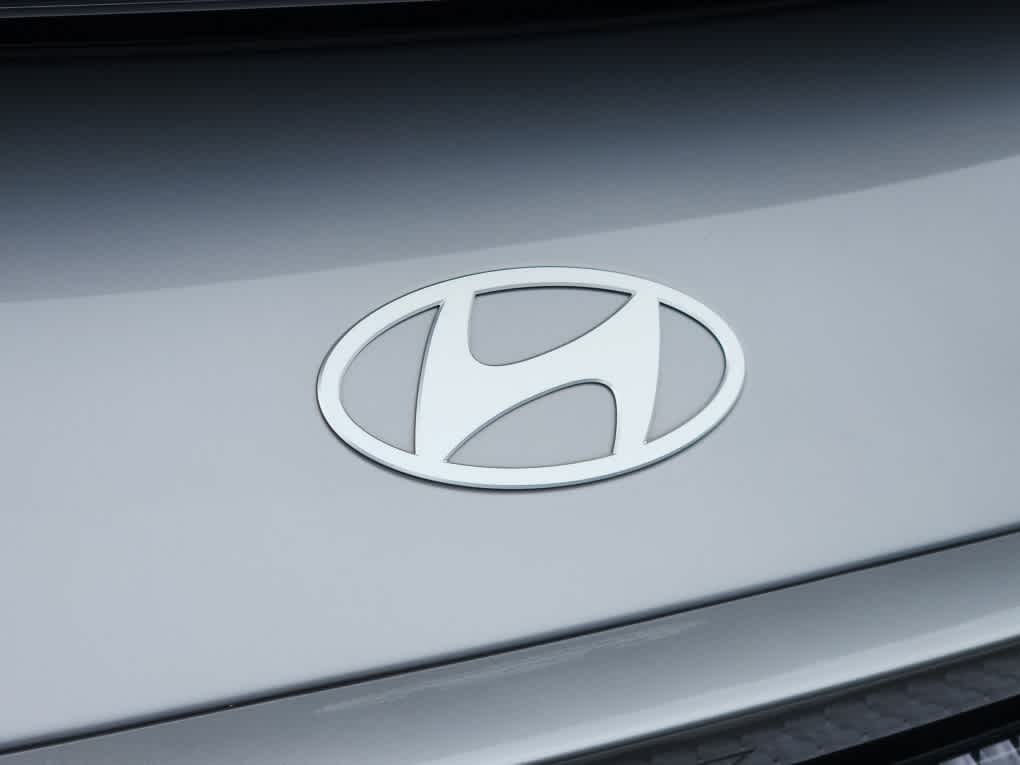 2023 Hyundai Ioniq 6 SEL photo 18