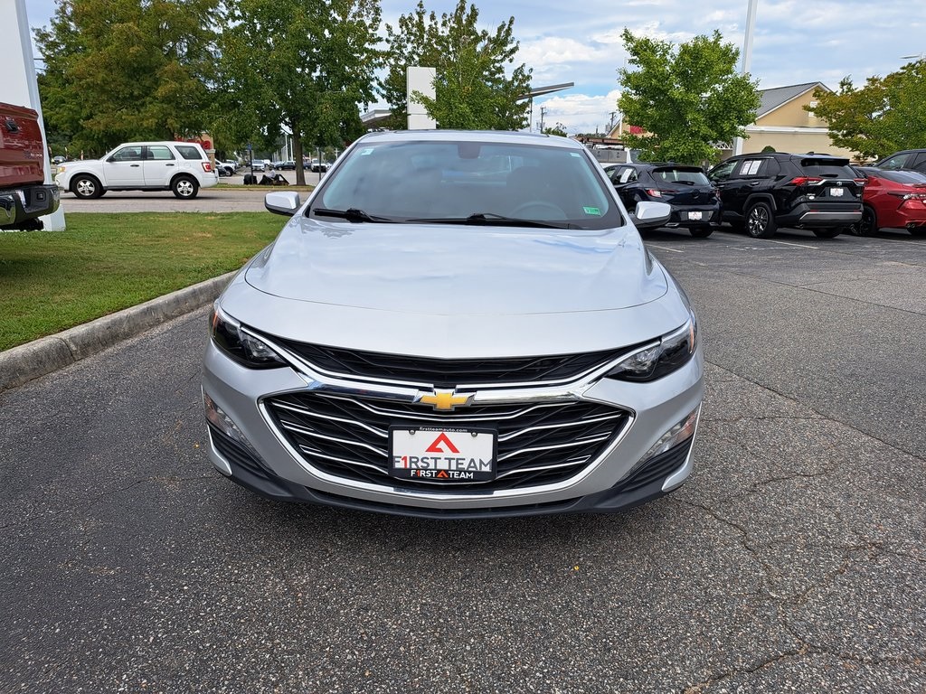 2022 Chevrolet Malibu 1LT photo 3