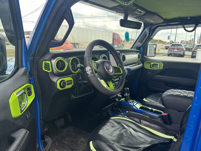 2022 Jeep Wrangler Unlimited Sahara photo 3